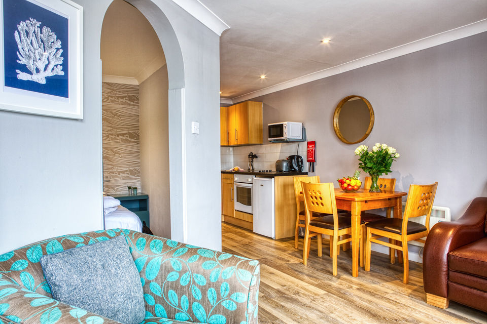 charmouth motel rooms
