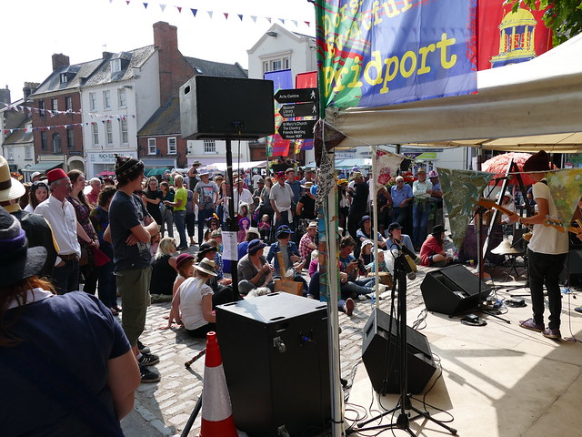 live music at bridport had festival